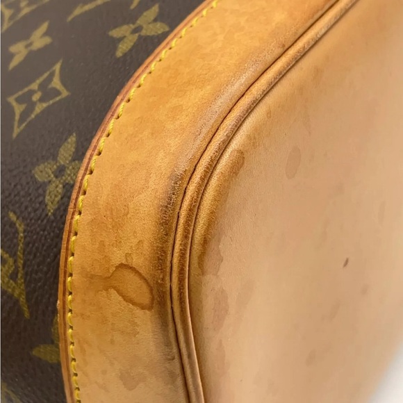 Vintage LV Monogram Alma PM Handbag - Picture 7 of 16